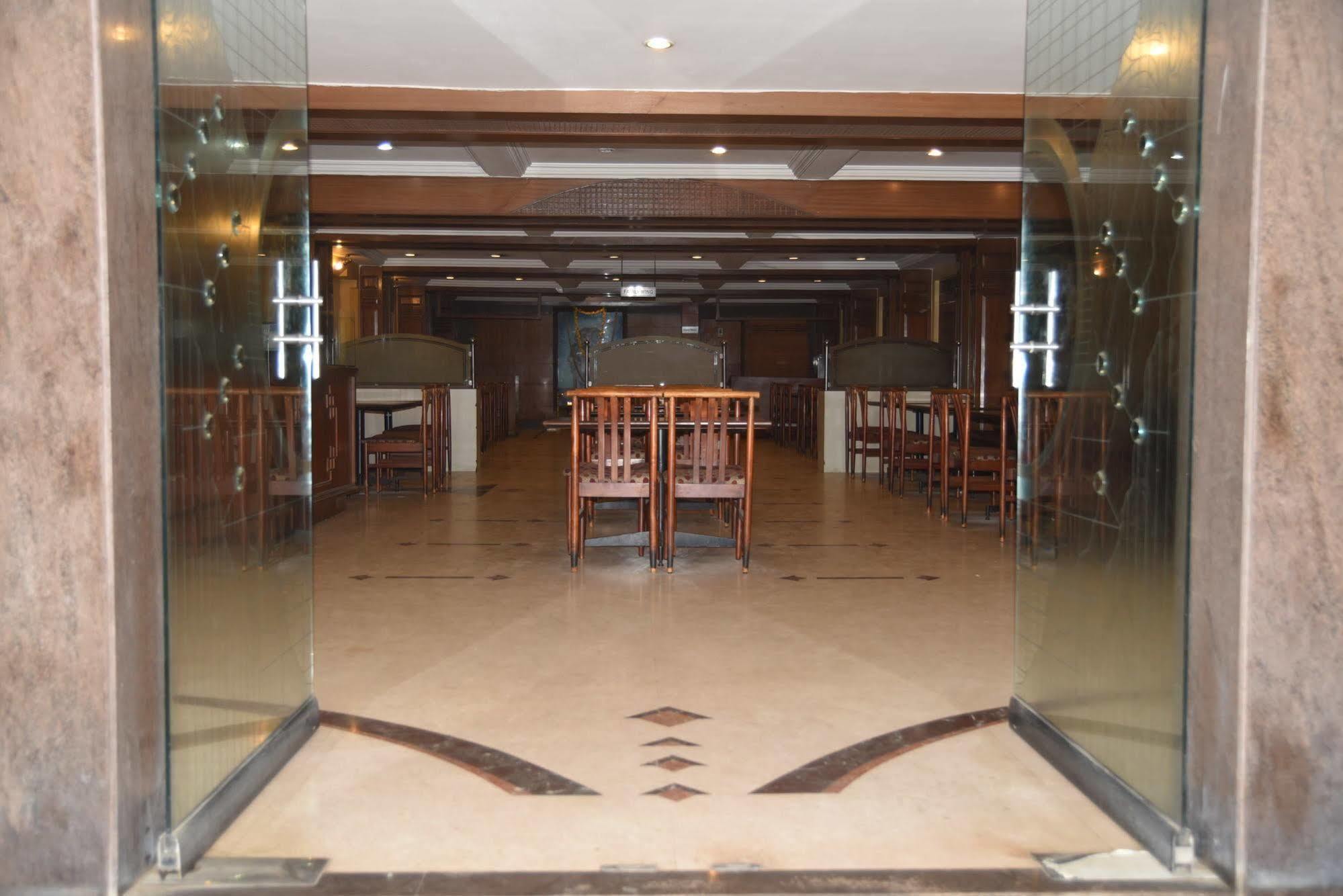 孔雀酒店 班加罗尔 外观 照片